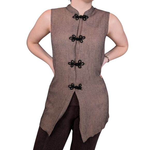 American Vintage Tops - 90s Vintage Sleeveless High Neck Top Black and Pink Small Briggs New York